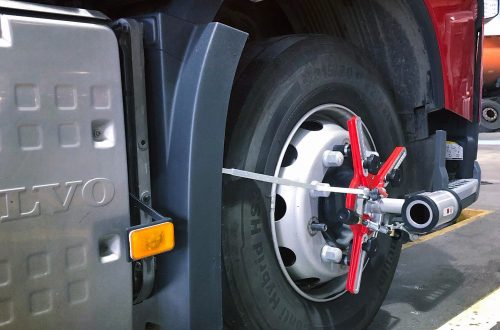 truck_wheel_alignment.6